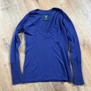 American Eagle - Vneck  Sweater